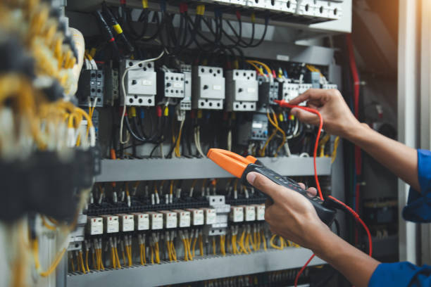 Best Circuit Breaker Repair  in Wood River, IL